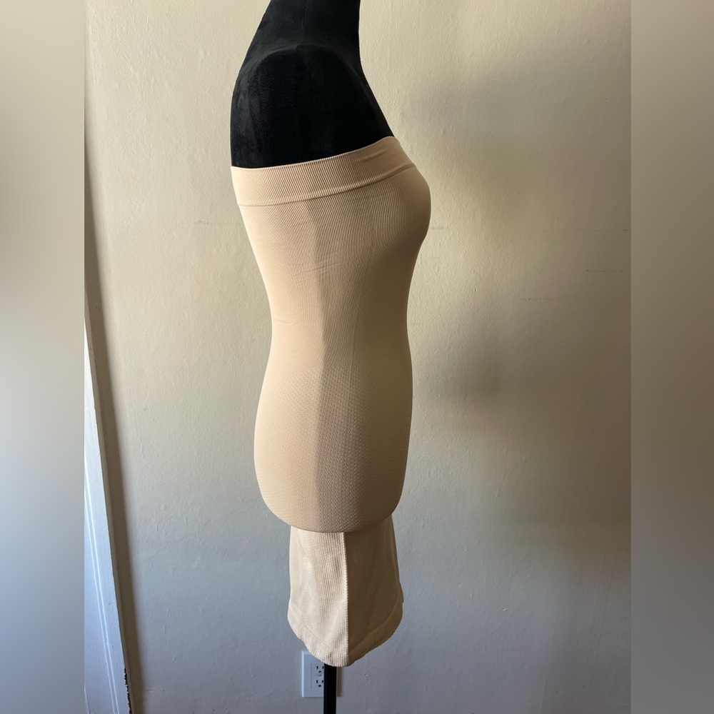 Cass Invisbella nude tube dress shapewear, size M/L, like new - Picture 4 of 4